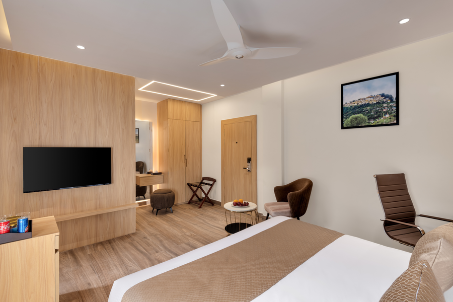 voyage eastin suites