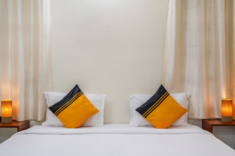 itsy hotels manyu inn