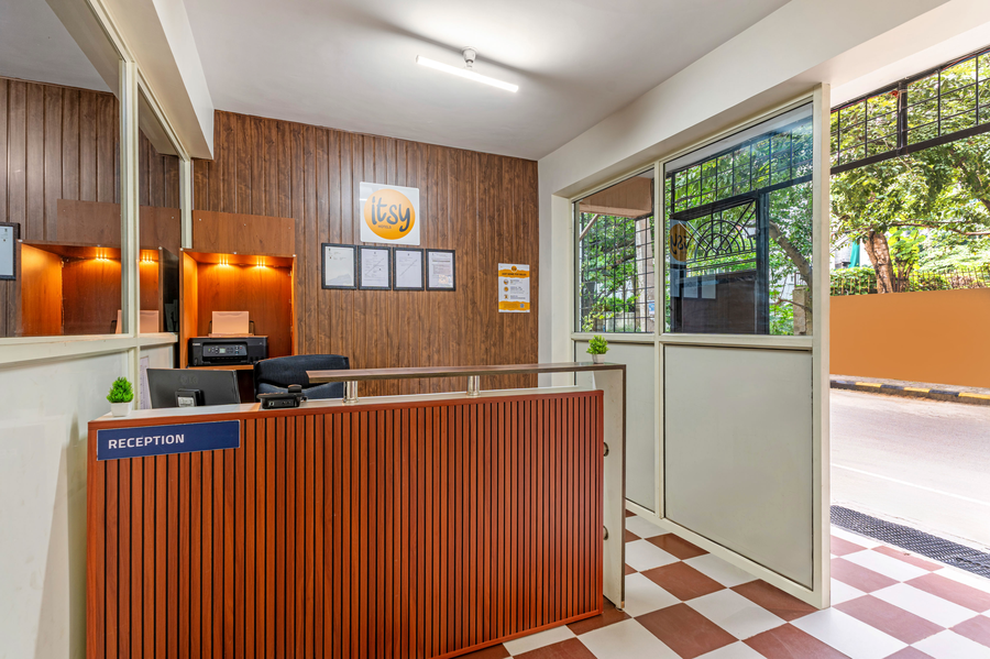 itsy hotels manyu inn