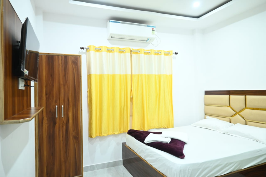 hotel shekhar palace