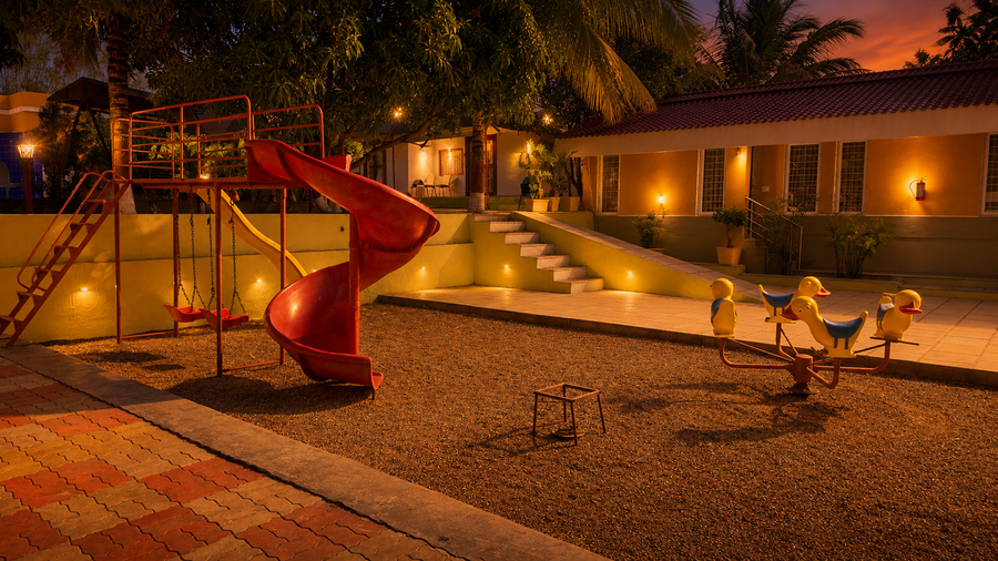 Lion Park Hotel & Resorts,Keshod>>Junagadh,4 star