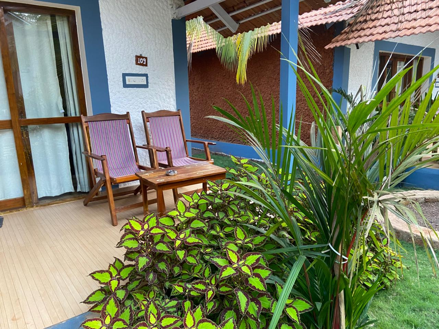 blu butterfly resort