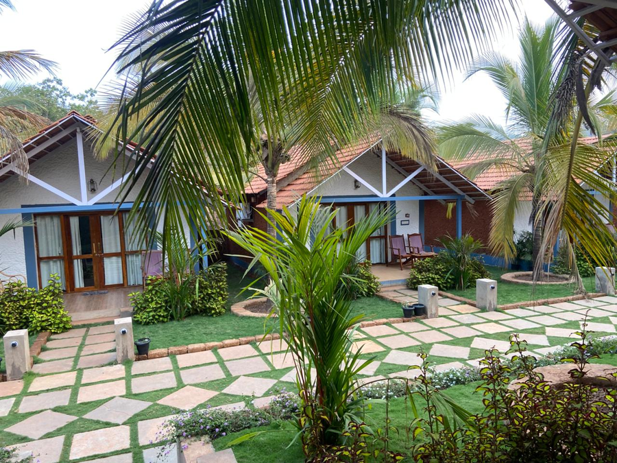 blu butterfly resort