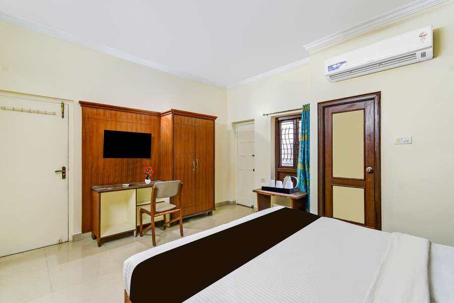 super collection o sharath city mall formerly delight inn gachibowli