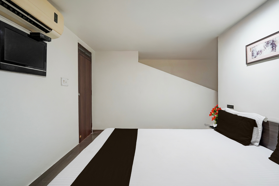 super collection o sachivalaya metro station gandhinagar formerly hotel ghunghat inn