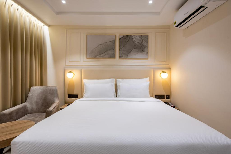 monday premium madhapur