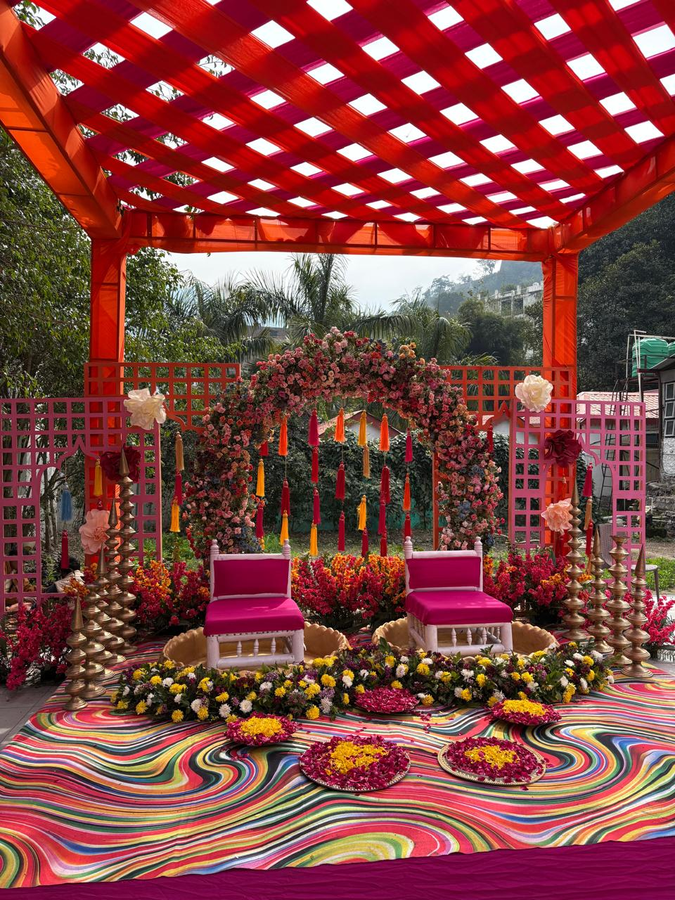 Qcent Bairagarh Resort,,3 star