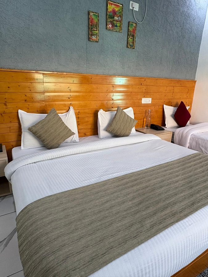 qcent bairagarh resort