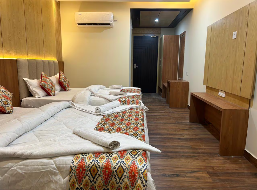 frosty fern hotel and resort