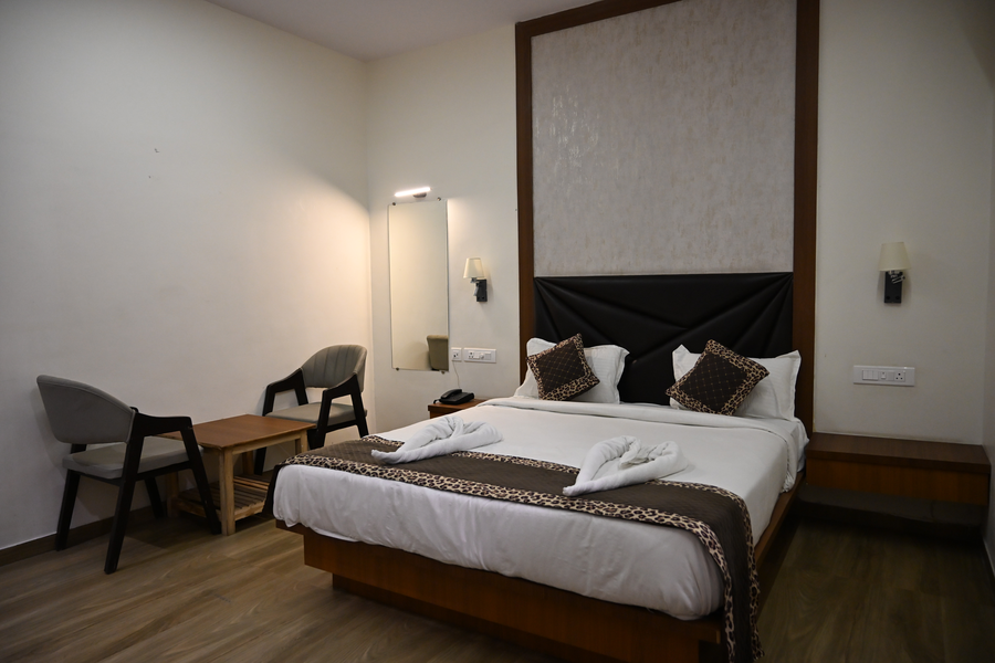 nicolas farm and resort