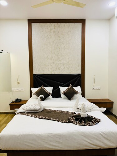 nicolas farm and resort