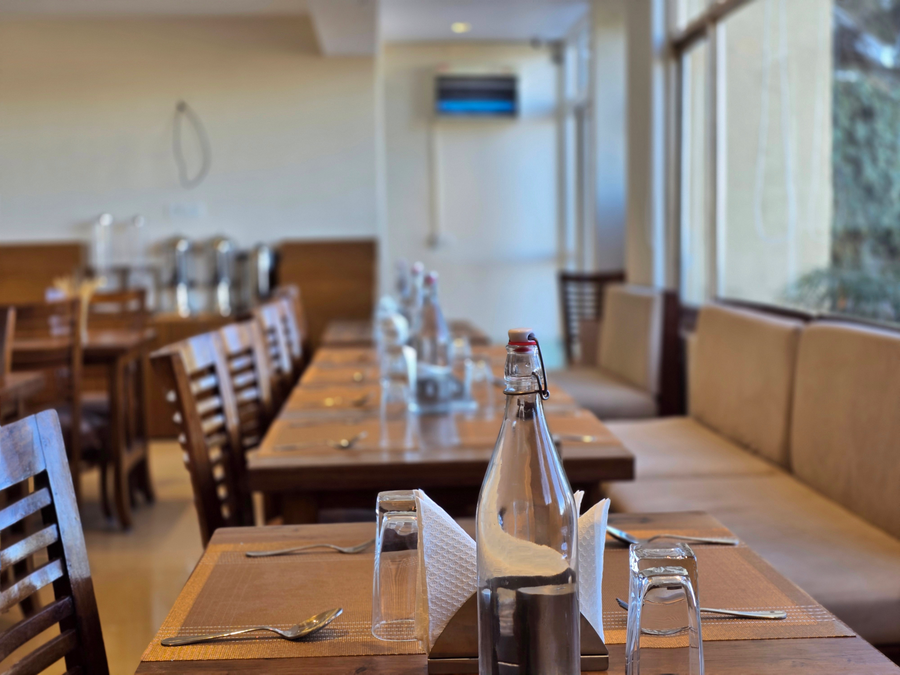 Shimla Golf Resorts,Naldehra,2 star