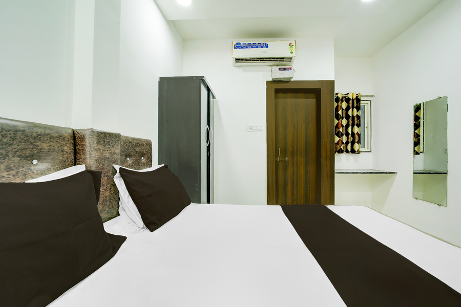 collection o passport office indore formerly rudraksh inn