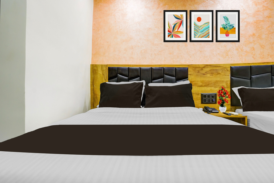 super hotel o santacruz railway junction formerly kharsubway