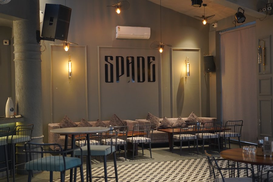 kmr hotels and resorts