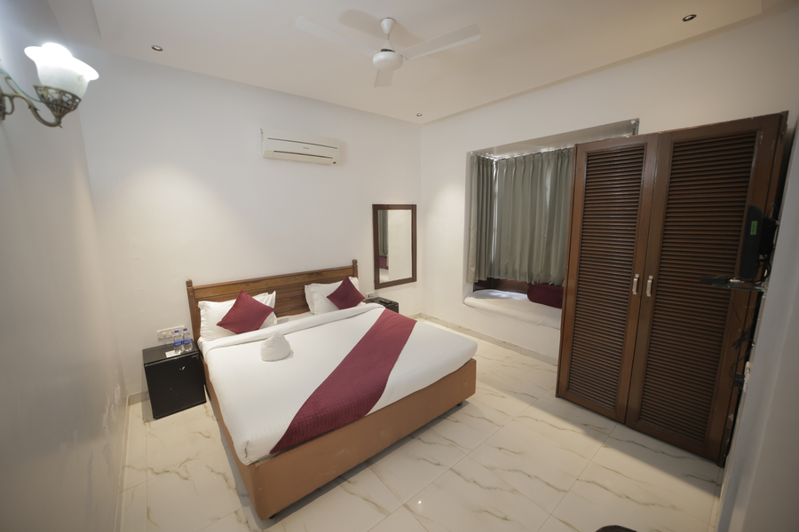 rajgarh heritage hotel