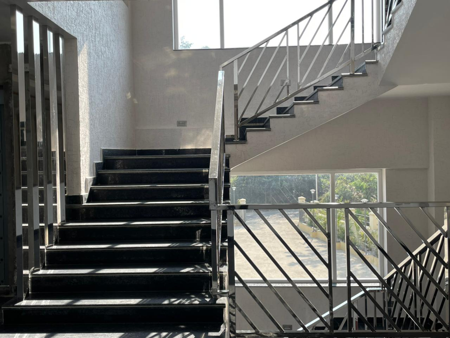 Xenious Opulent Hamirpur,,4 star