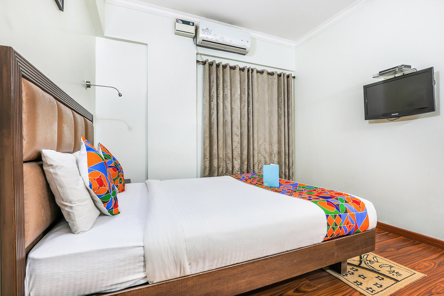 via sri krishna suites