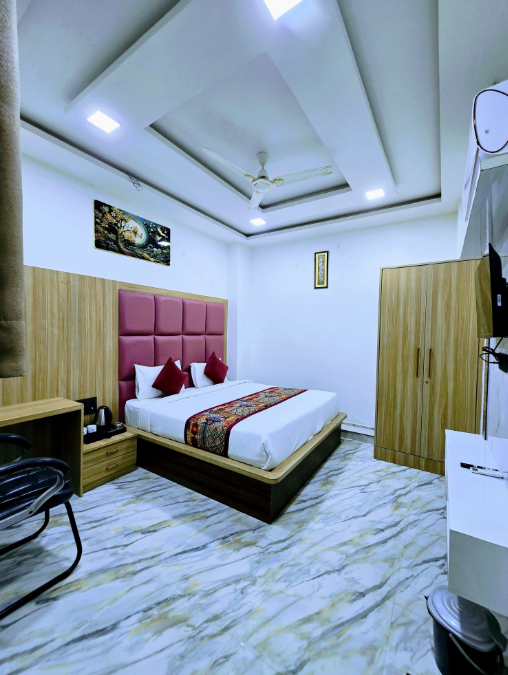 hotel aaarav grand