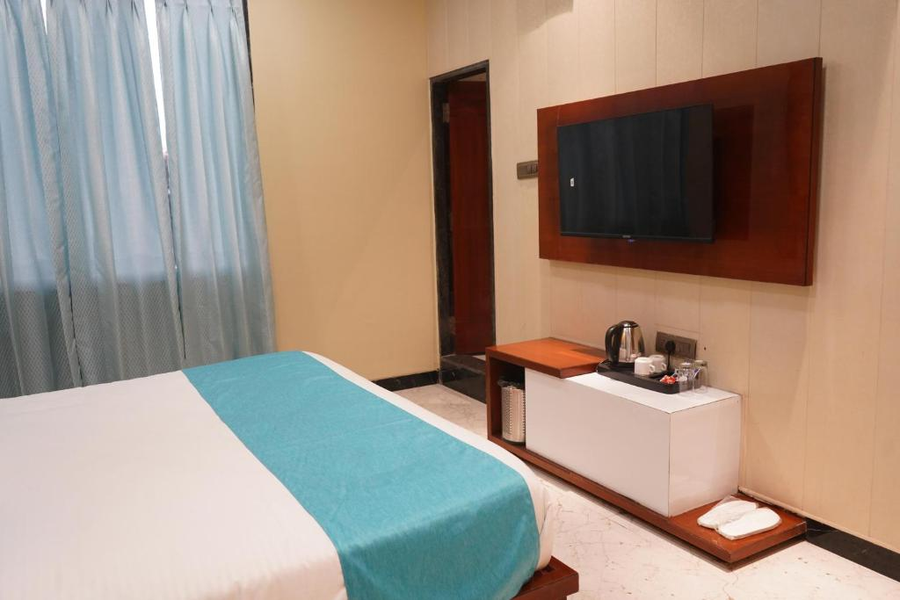 hotel chambal palace