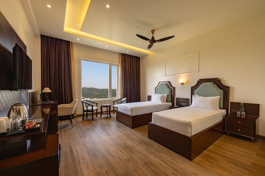 clarks inn suite dhanbad