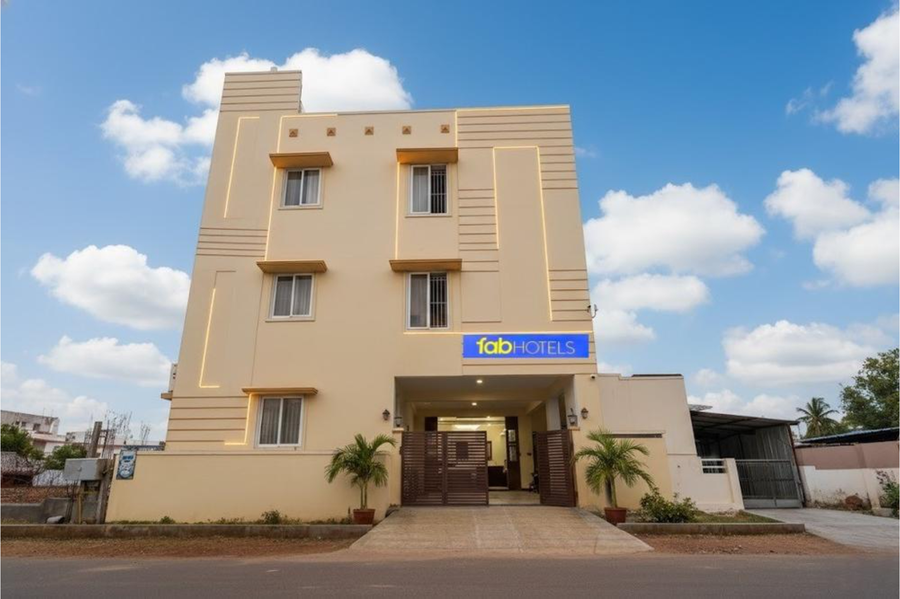Via Aarudhra Residency - Coimbatore Airport,6/34, Indira Nagar, Periyar Nagar, Nehru Nagar West,3 star
