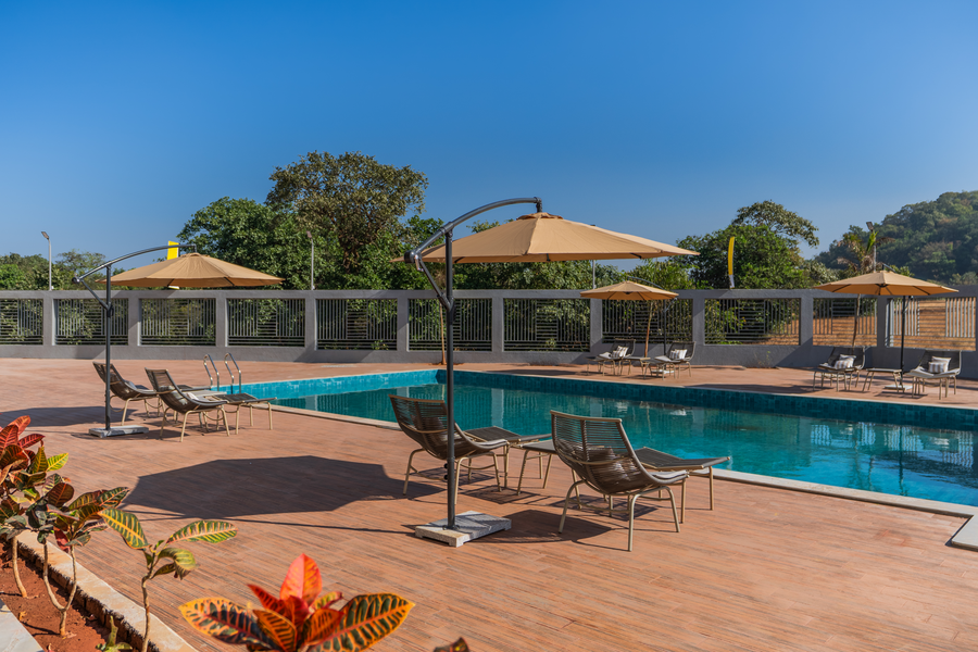 the hosteller bam lonavala tiger point