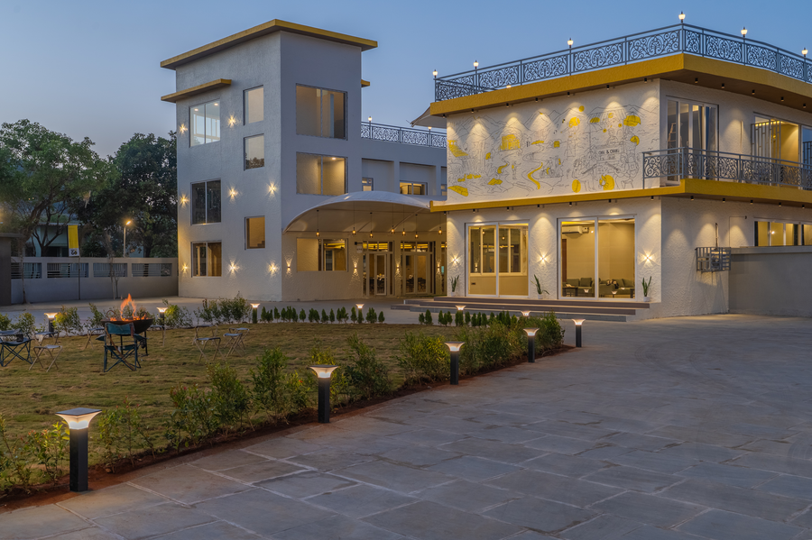 the hosteller bam lonavala tiger point