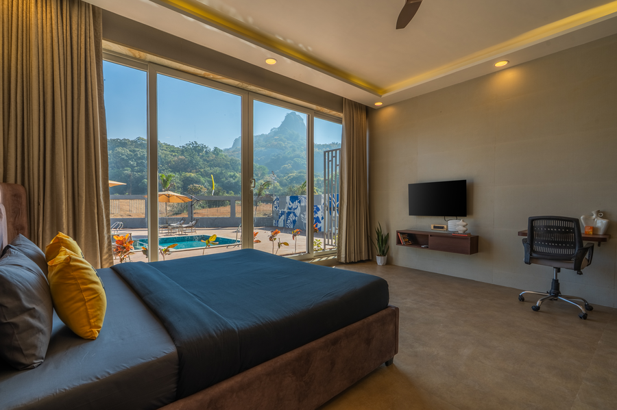 the hosteller bam lonavala tiger point