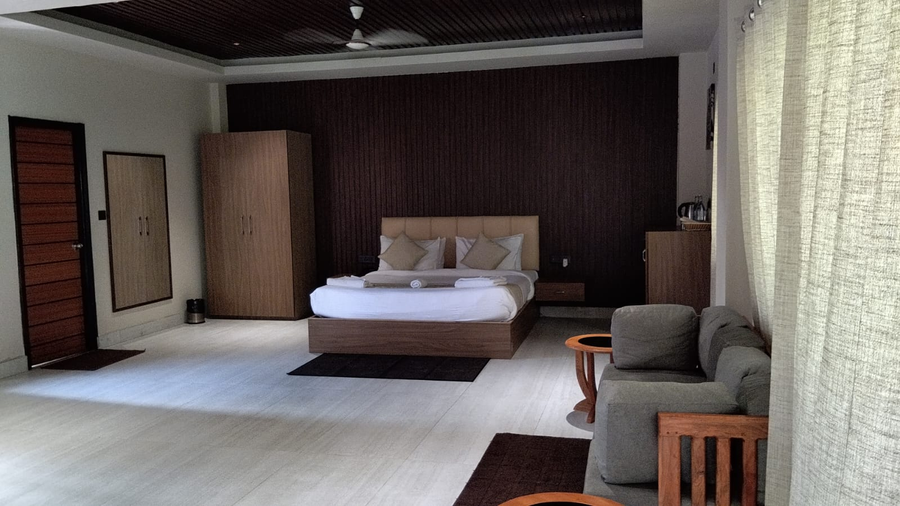 the coral bentley hotel