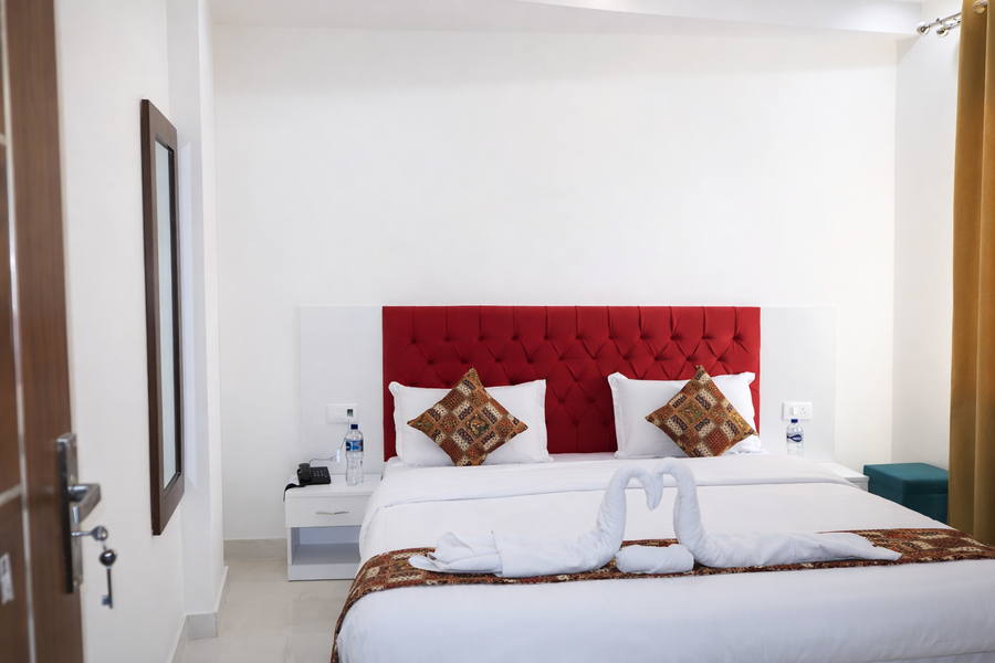 hotel bindram palace