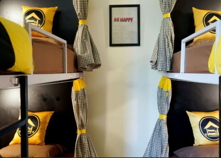 The Hosteller Agra, Tajganj,,3 star