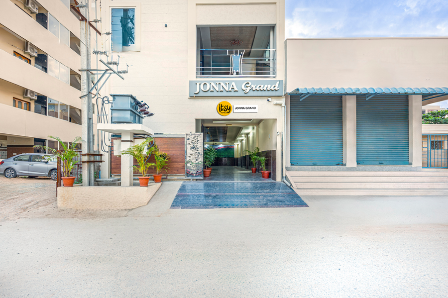 itsy hotels jonna grand