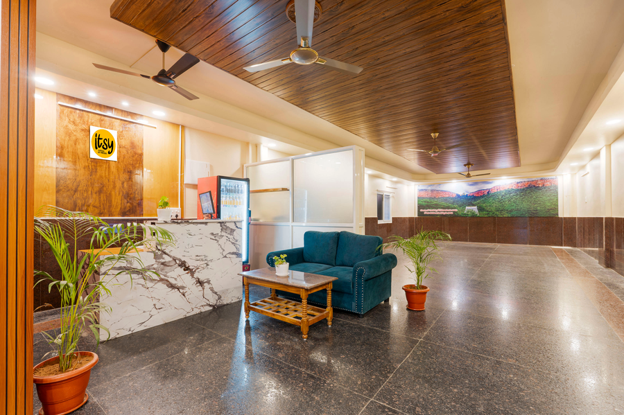 itsy hotels jonna grand