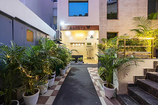 aliste hotels millenium city centre gurugram