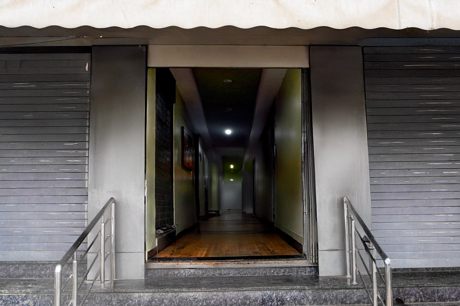 Super Collection O Isbt Jabalpur Formerly Hotel Koshalya Mohan,,3 star