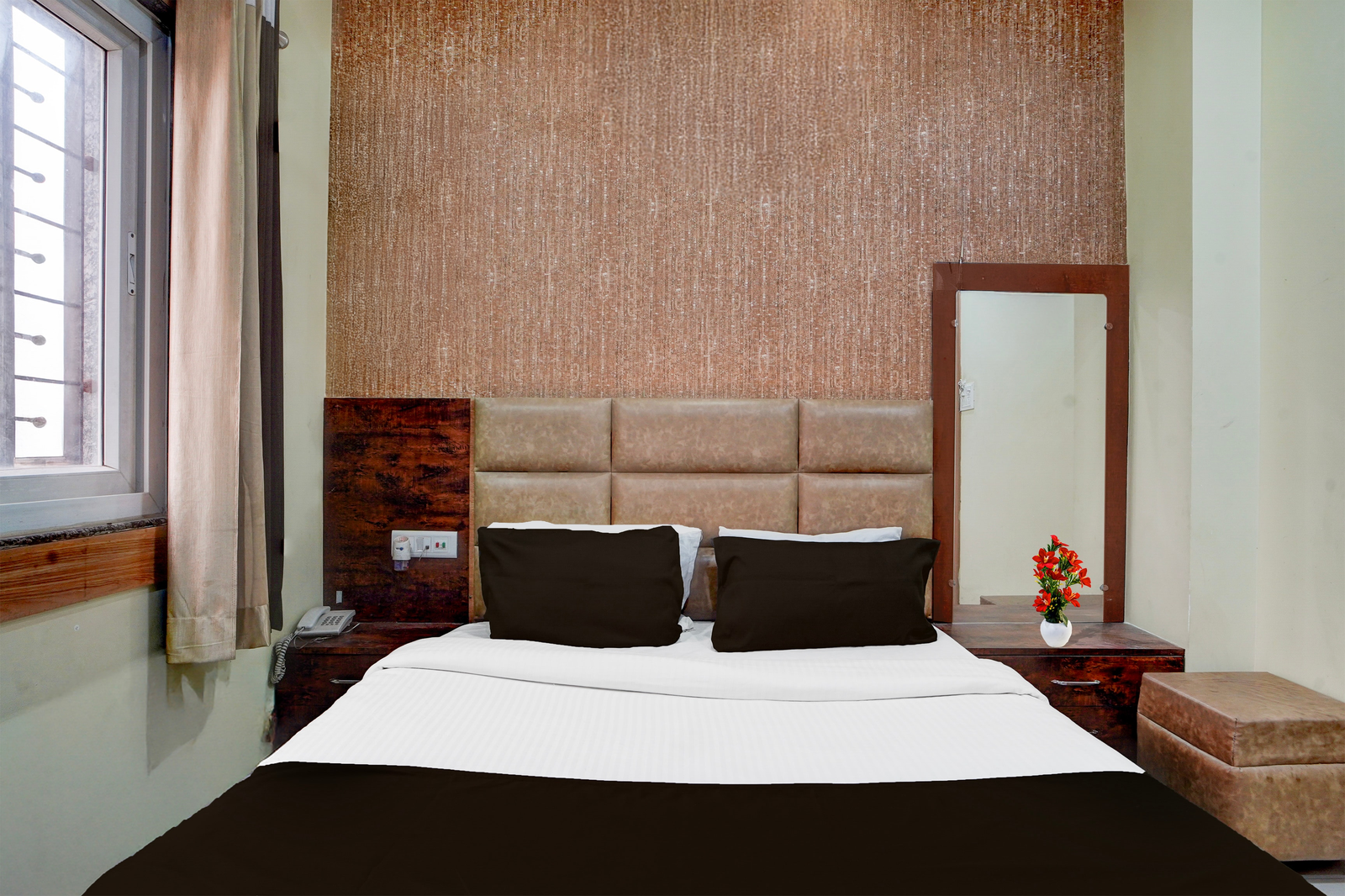 super collection o isbt jabalpur formerly hotel koshalya mohan