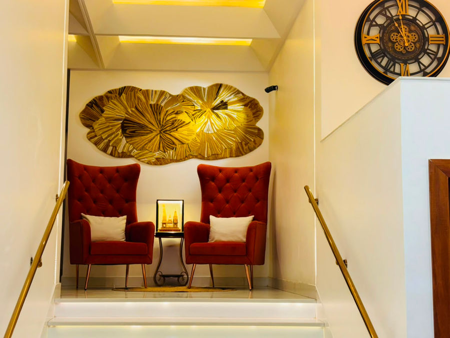 hotel vedic roots