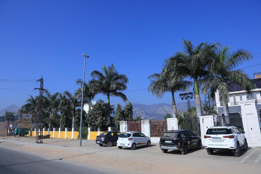 pride premier alwar sariska