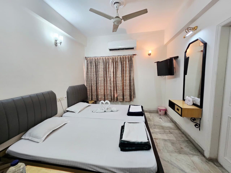 hotel akash deep