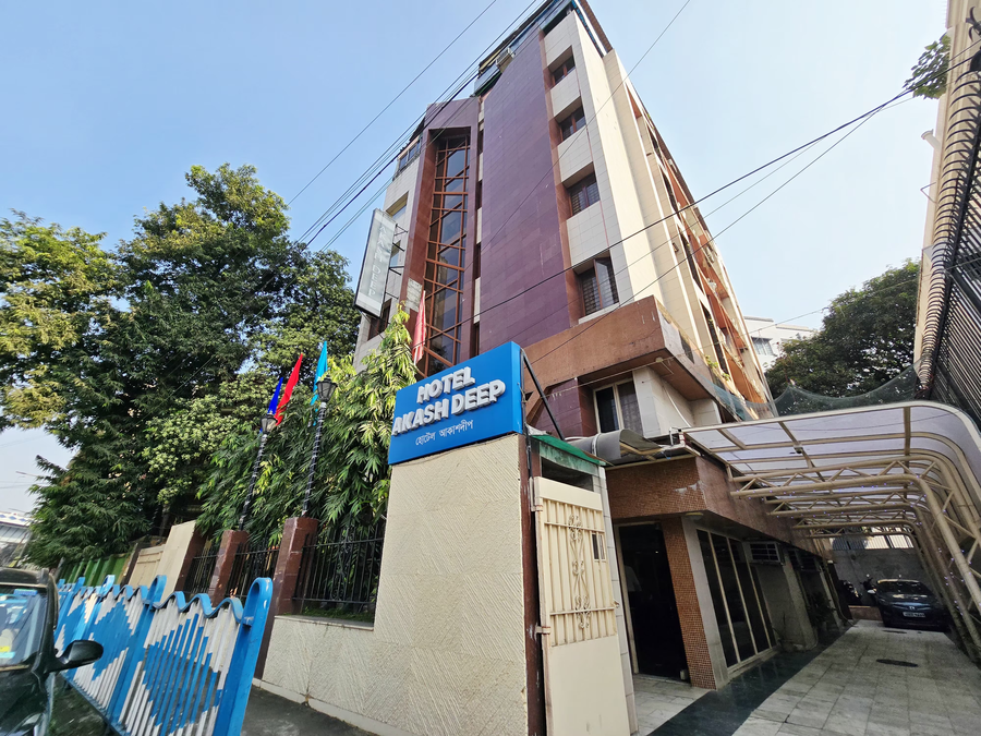 hotel akash deep