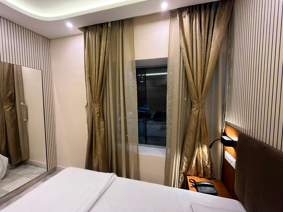 hotel akash deep