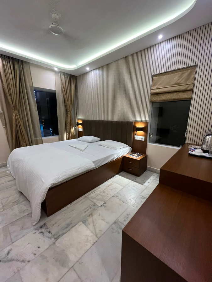 hotel akash deep