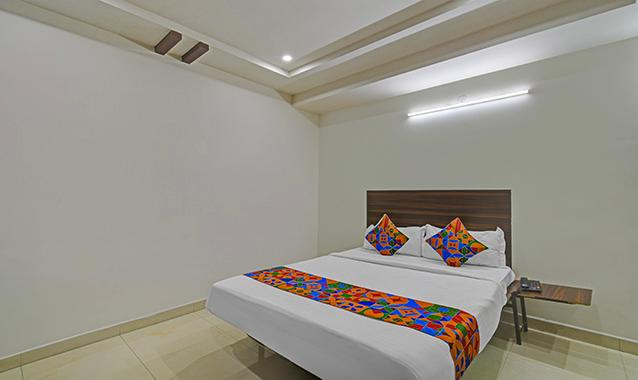 fabhotel white house leo