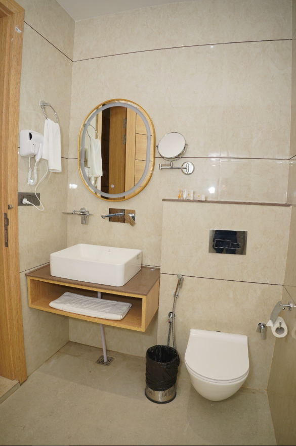 the apline hotel aligarh