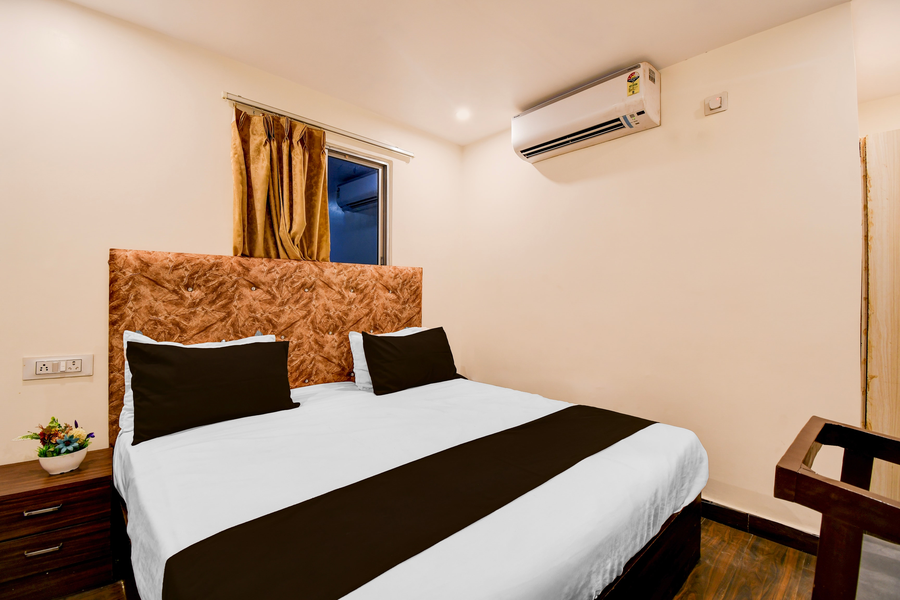 oyo townhouse civil lines prayagraj formerly raj mahal palace