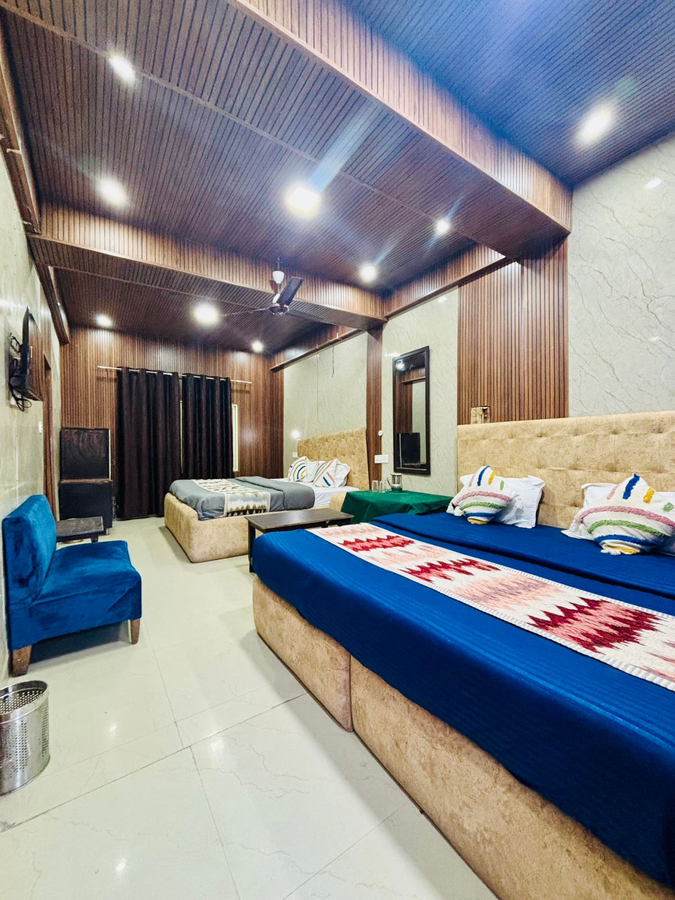 clouddeck by mussoorie international