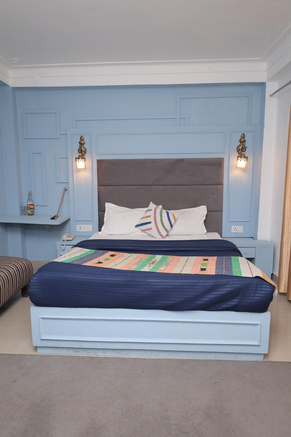 clouddeck by mussoorie international