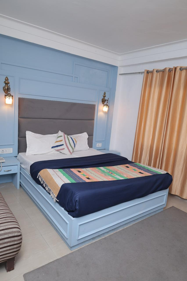 clouddeck by mussoorie international