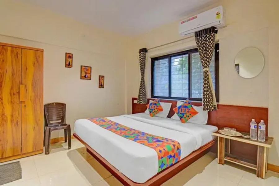 fabhotel nisarg villa